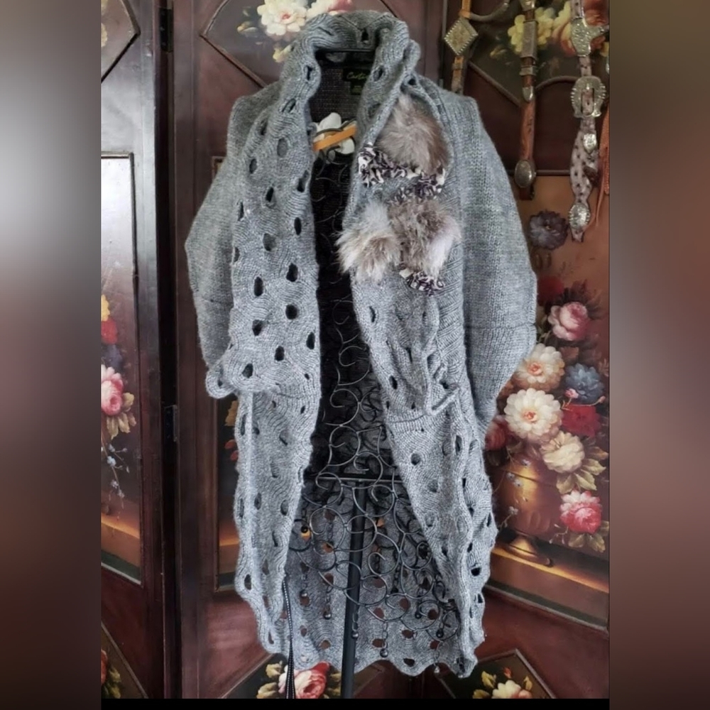 Cartise Grey Sweater one size Boutique